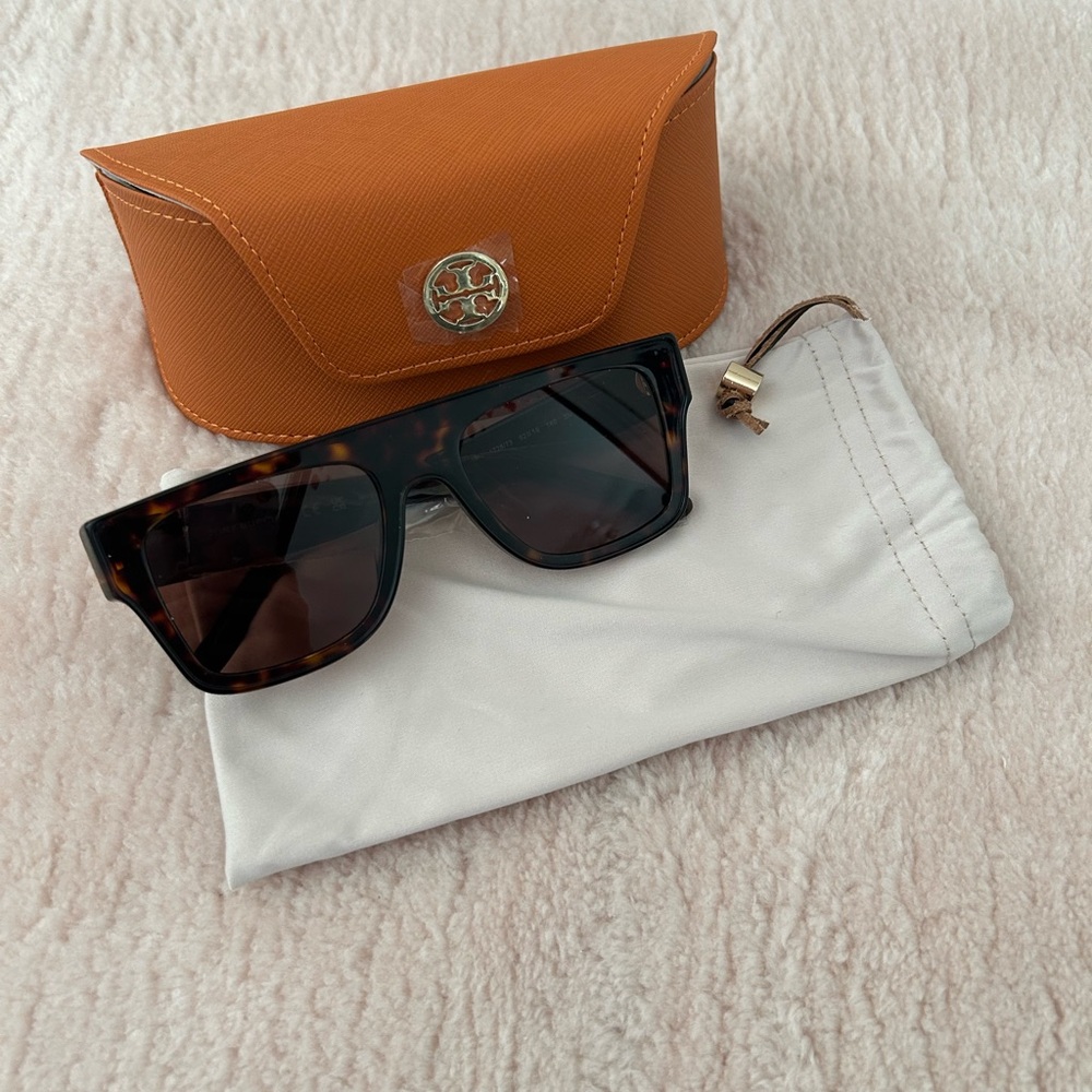 Tory Burch Tortoise Sunglasses with Orange Case